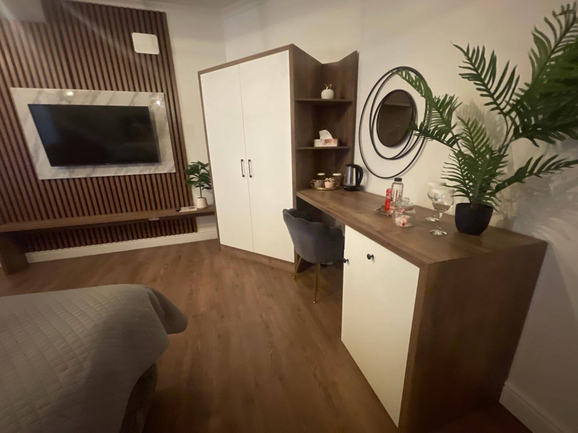 סיביו Luxuroom מראה חיצוני תמונה